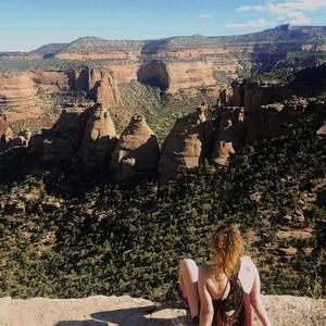 Meet your Posher, Julia